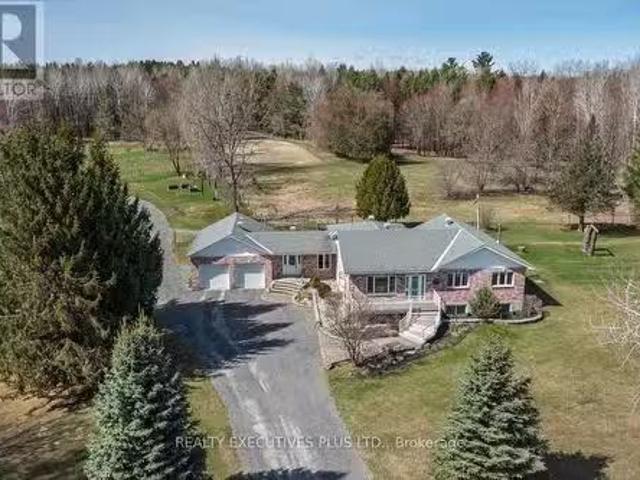 2935 Baseline Road, Clarence Rockland, ON, K0A 3N0 house for.