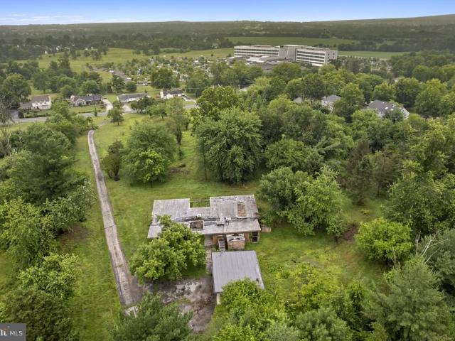 2935 Whitehall Road