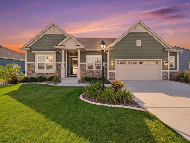 2935 Yahara Dr