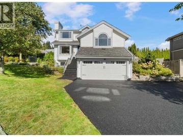 Greater Vancouver - Patio, Parking, Fireplace
