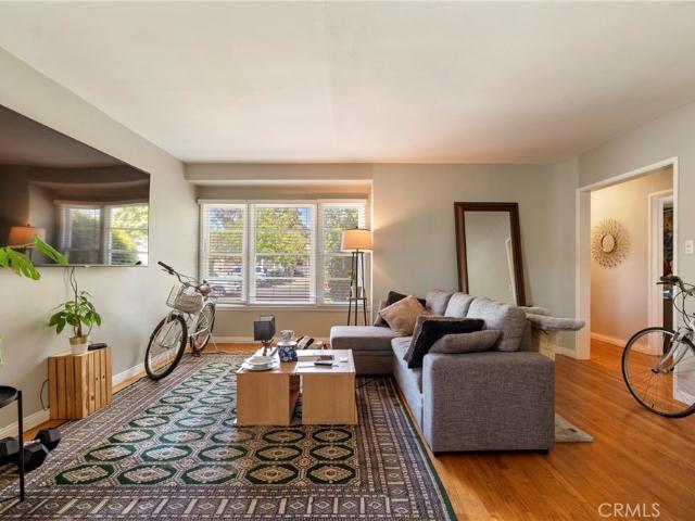 2939 Kelton Ave, Los Angeles, CA 90064 | MLS #SB26059