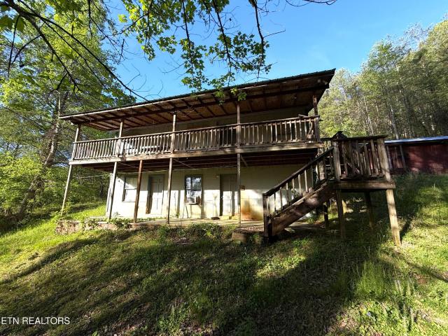 2930 Arch Way