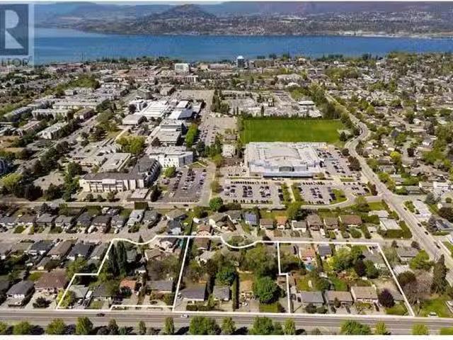 2930 Gordon Drive, Kelowna, BC, V1W 3R3 house for sale List.