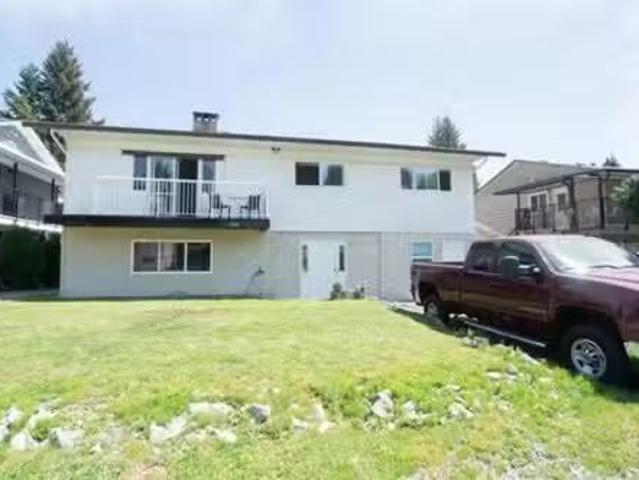 2930 Sefton Street, Port Coquitlam, BC, V3B 3P8 house for sa.