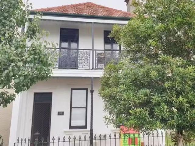 2/93 Douglas Street, Stanmore, NSW 2048