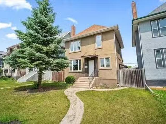 293 Inkster Boulevard, Winnipeg, MB, R2W 0K2 house for sale.