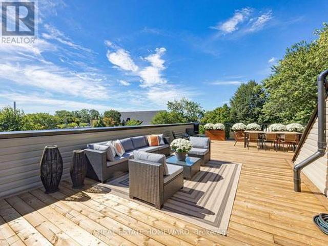 293 Rhodes Avenue, Toronto, ON, M4L 3A4 house for sale | Listing ID E13779 | Royal LePage