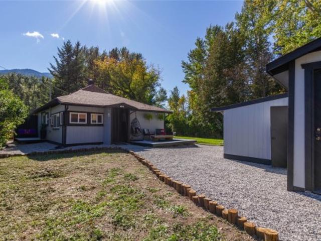 2946 Seaman Road, Falkland, BC, V0E 1W0 house for sale | Listing ID 10401 | Royal LePage