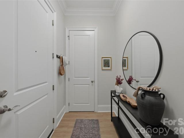 2946 Selwyn Avenue # 112