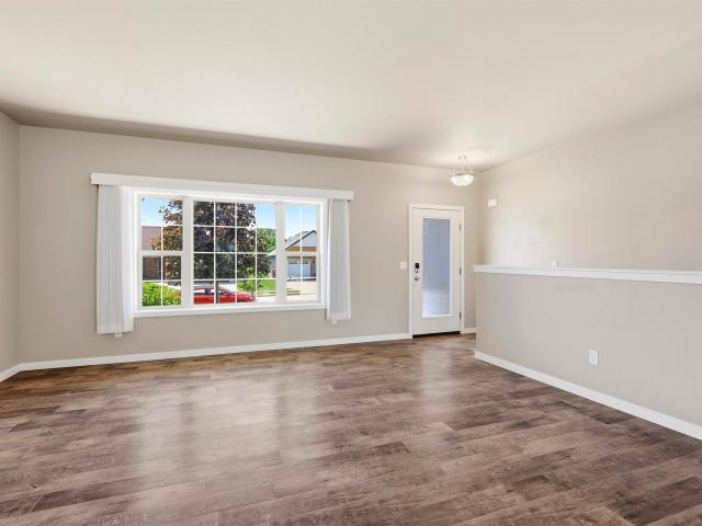 2948 chrystella drive