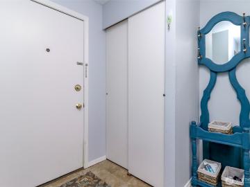 2949 Mile Hill Dr, Unit C7, Port Orchard, WA 98366 | MLS #2484