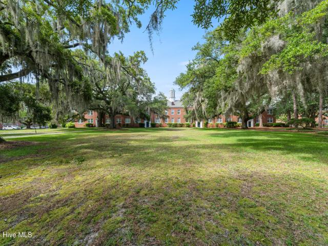 2940 Oleander Drive # G6