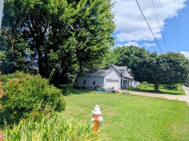 2940 W Country Club Road