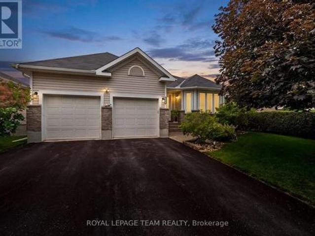 2941 Wellington Road, North Grenville, ON, K0G 1J0 house for sale | Listing ID X13590 | Royal LePage