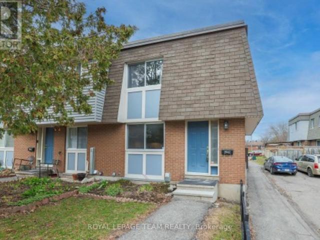 2942 Fairlea Crescent, Ottawa, ON, K1V 8T7 townhouse for sale | Listing ID X13734 | Royal LePage