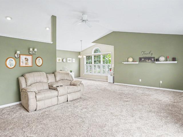 2942 Windswept Court # 44