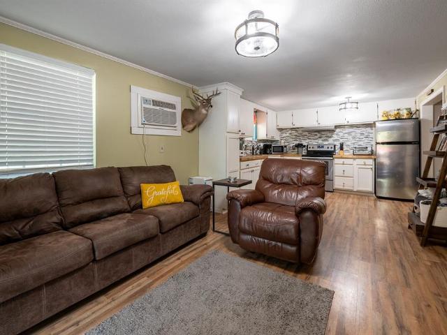 294 County road 4470