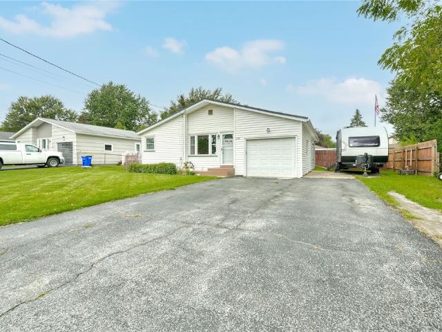294 Youngs Avenue