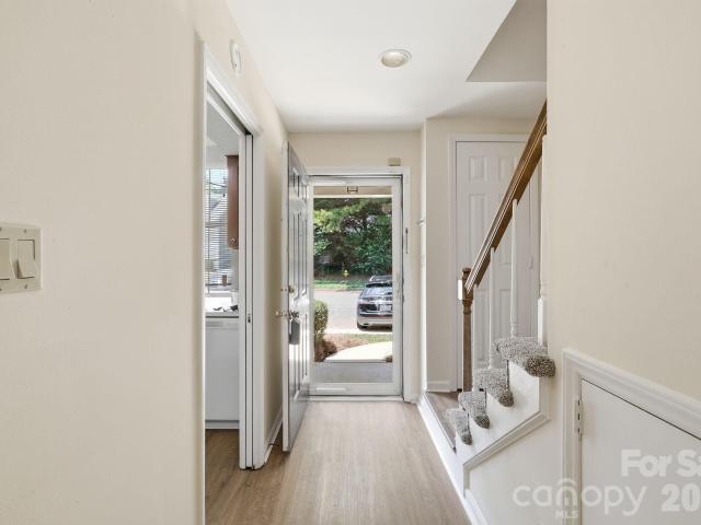 2954 Iron Gate Lane