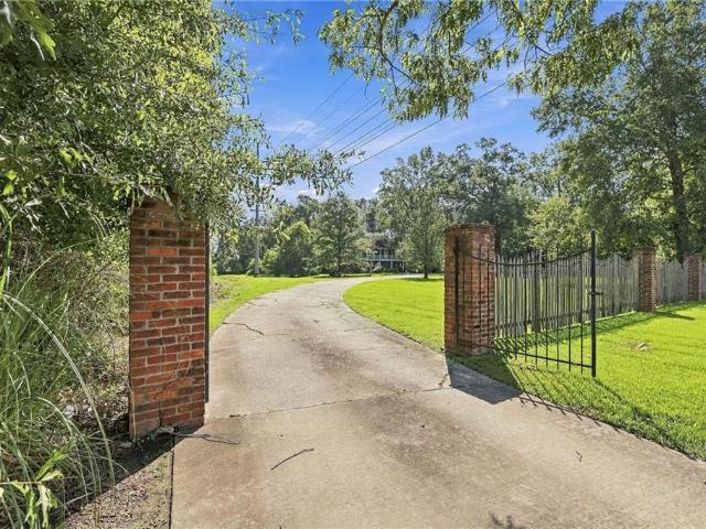 2955 Jones Creek Road