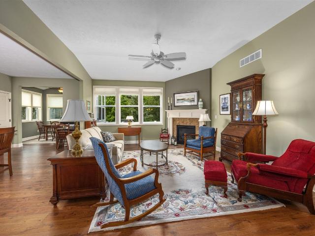 2955 Woodridge Circle