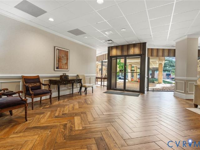2956 Hathaway Road U407