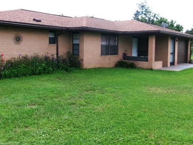 2959 W Lake Chilton Dr, Avon Park, FL 33825