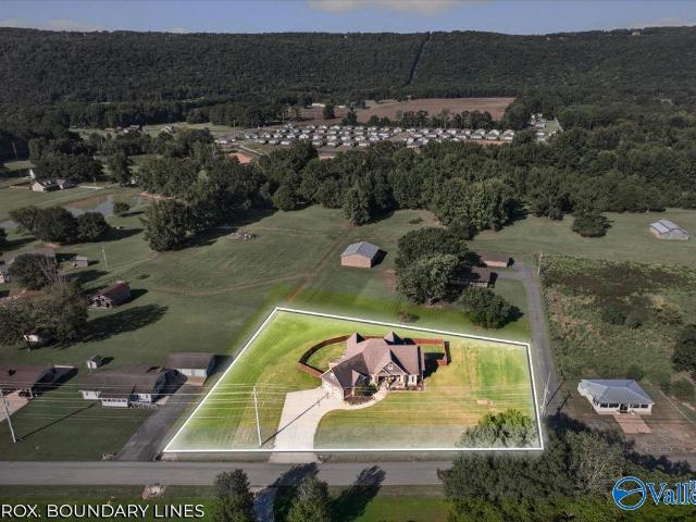 2950 Old Big Cove Road SE
