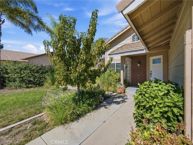 2953 N Orange