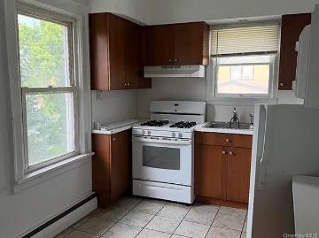 295 Columbus Ave, Unit 1, West Harrison, NY 10604 | MLS #985727