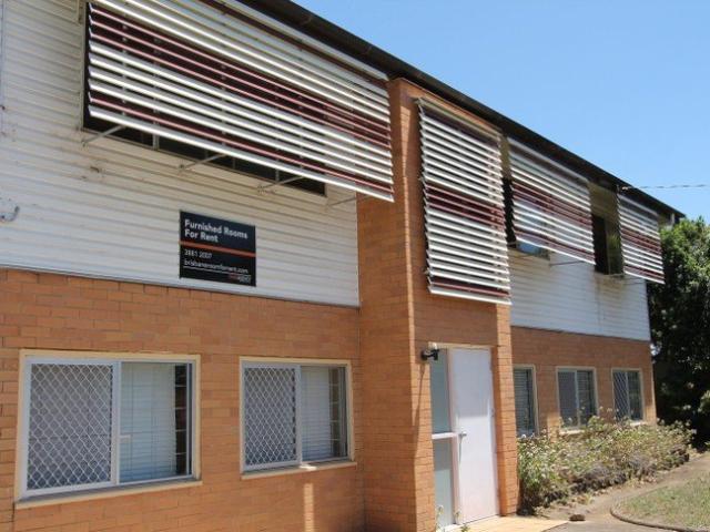 $295 PER WEEK ROOM FOR RENT SHARE HOUSE ACCOMODATION SHARED WITH THREE OTHER RESIDENTS