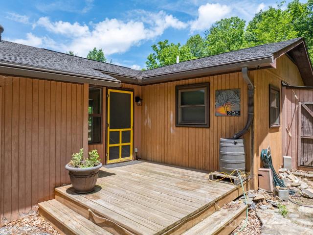 295 Richmond Road