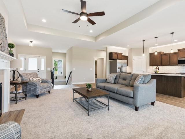 2966 Honeywood Lane