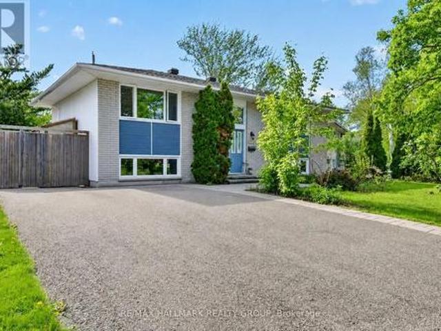 2966 Linton Road, Ottawa, ON, K1V 8H2 house for sale | Listing ID X13706 | Royal LePage