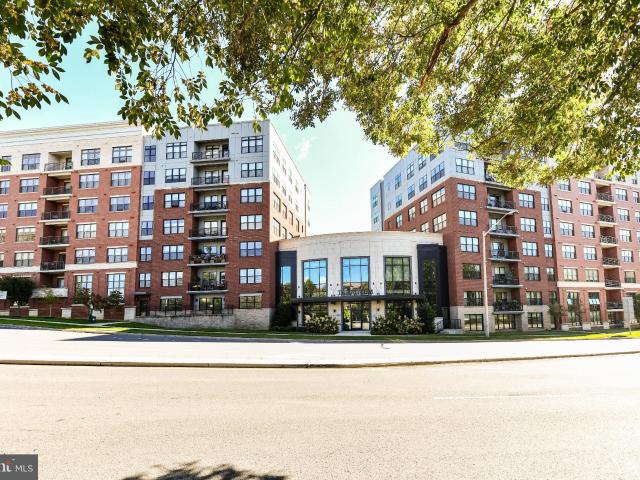 2960 Vaden Dr, Unit 2406, Fairfax, VA 22031 | MLS #VAFX2274