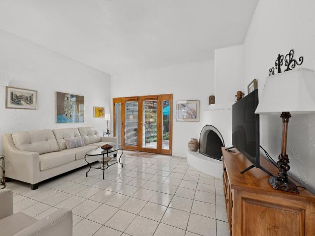 2961 Plaza Blanca