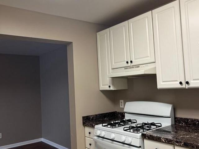 296 Canterbury Road # 296 J