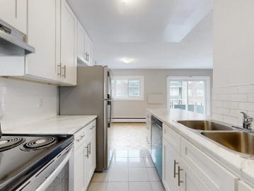 296 Grenfell Street