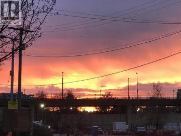 Greater Vancouver - Garden, Security, Parking