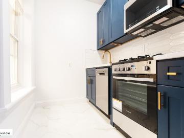 296 Union Street, Brooklyn, NY