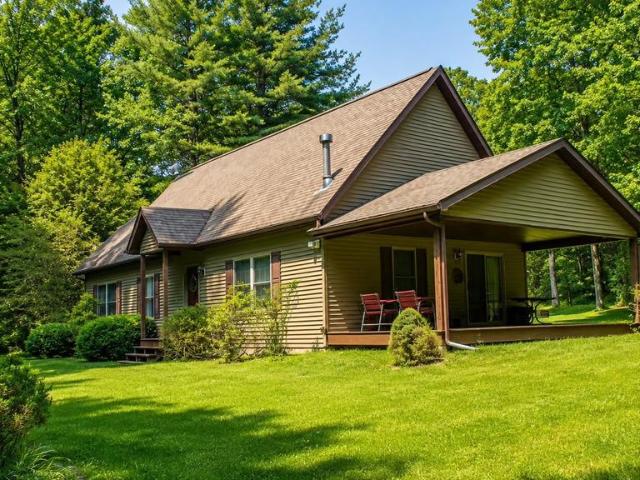 2977 Queens Run Road