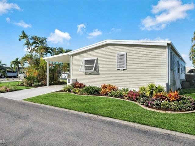 2971 Bounty Ln, Saint James City, FL 33956