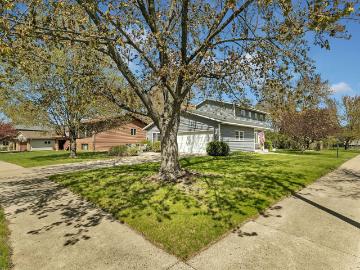 2973 Aurora Lane