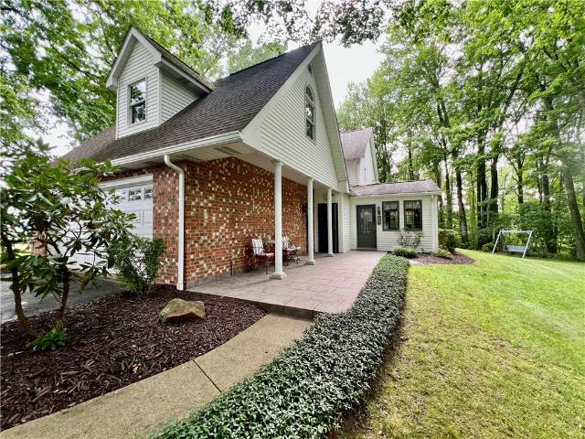 297 Lake Rd