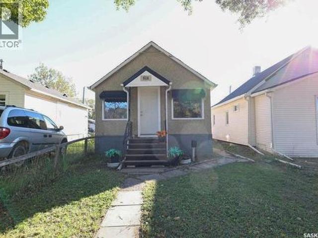 297 Smith Street, Regina, SK, S4R 2K8 house for sale | Listing ID SK050420 | Royal LePage