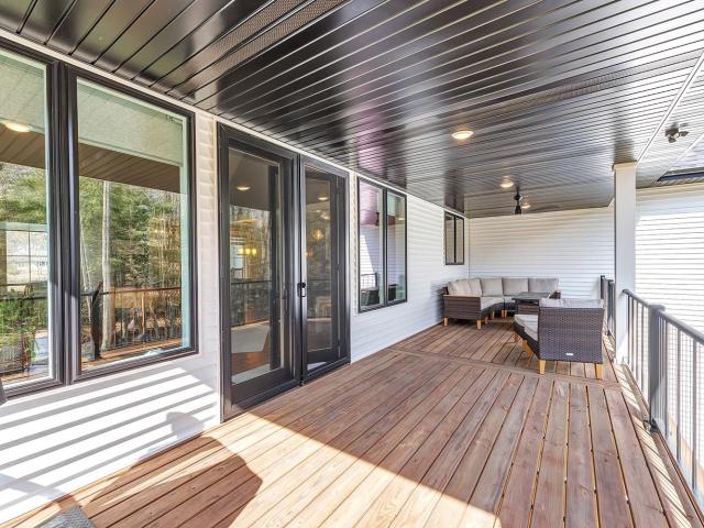 297 red tail court