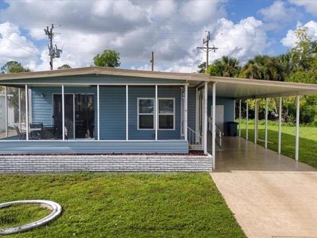 2984 Longview Ln, North Fort Myers, FL 33917