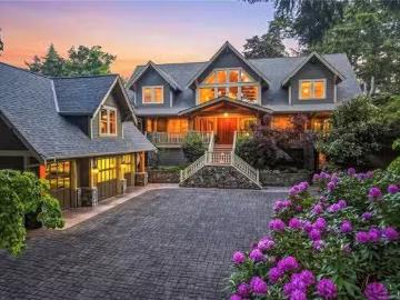2985 Baynes Rd, Saanich, BC, V8N 1Y4 house for sale Listing.