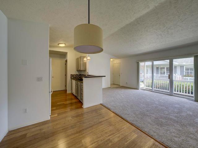 2985 Emerald Isle