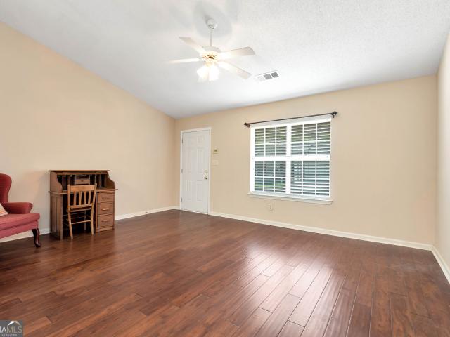 2987 Bentley Park Circle